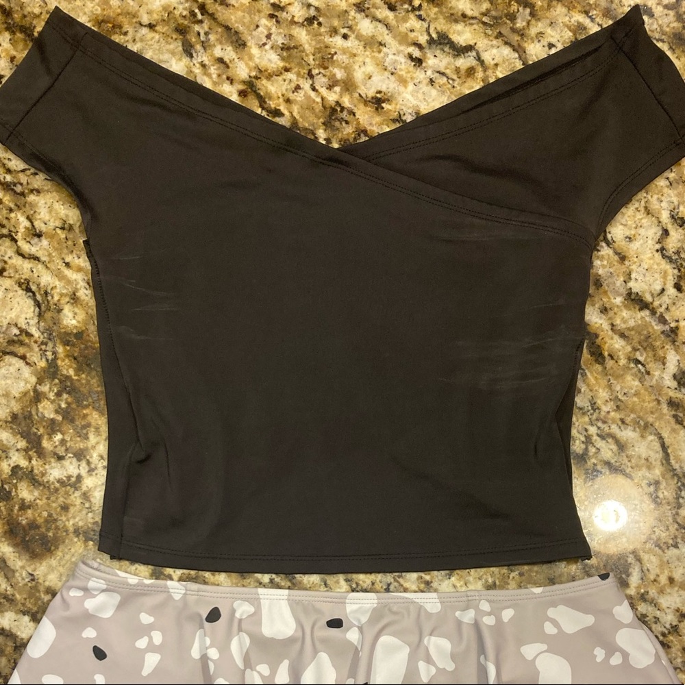 Kortni Jeane top